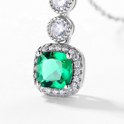 Emerald Retro Pendant Clavicle Chain in 925 Silver with Pave Setting Inlay Technology